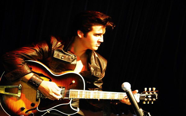 Владислав Архипов