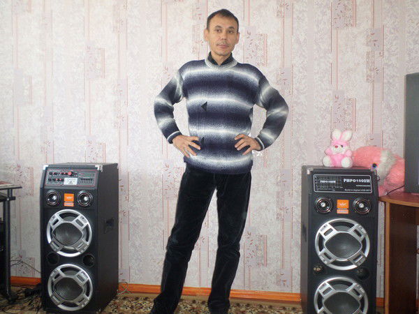 Анатолий Богданов