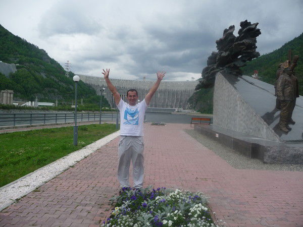 Рустам Абдураимов