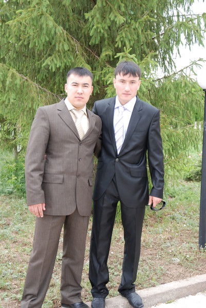 Аян Газизов