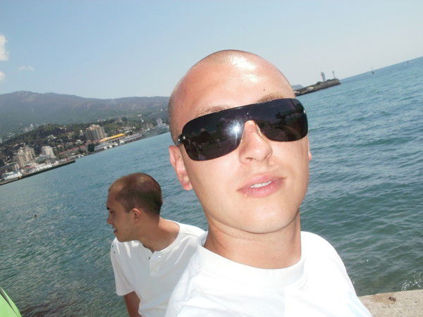 Денис Сагура