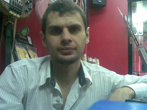 Юрий Ефремов