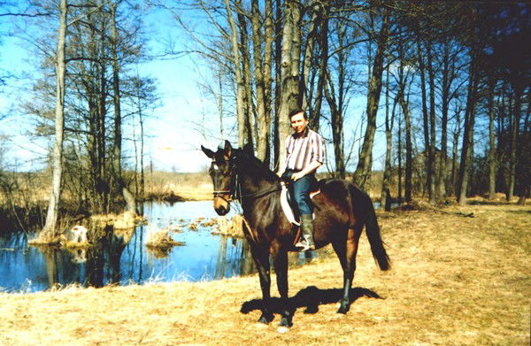 Анатолий Колобов