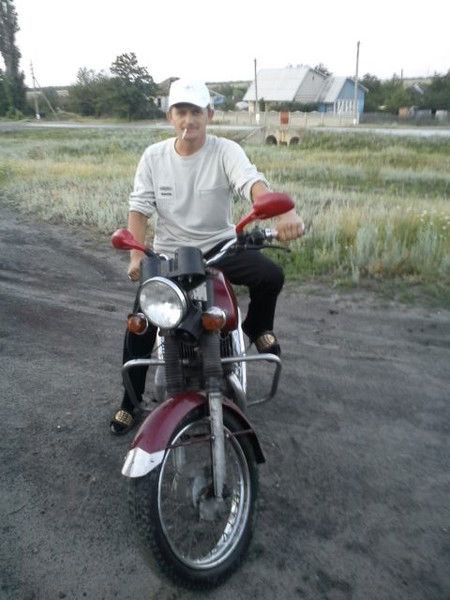 Дмитрий Свинарёв