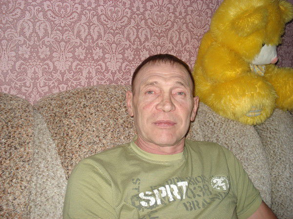 Андрей Эрнст