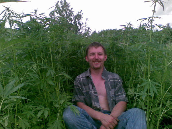 Артём Юрьевич