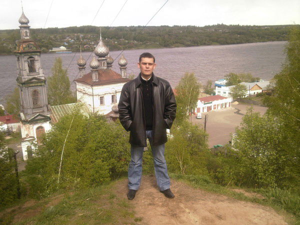 Александр Иванов