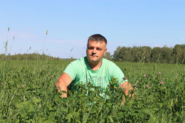 Денис Сергеев