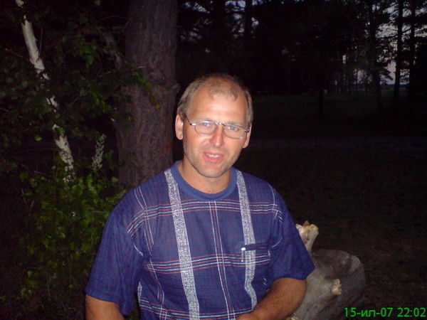 Виктор Есин