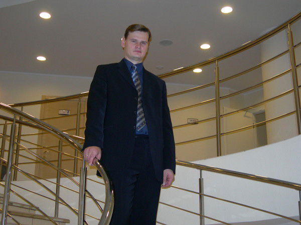 Евгений Иванов