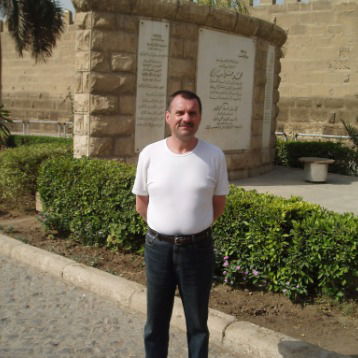 Миша Новодережкин