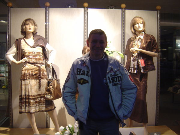 Неизвестно Неизвестно