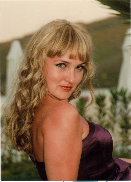 Кальян Дина