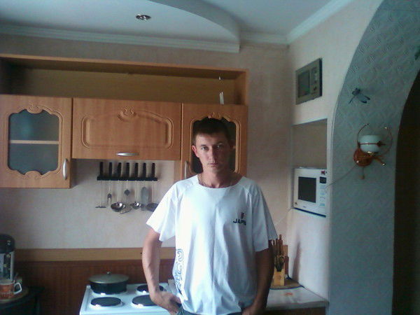 Роберт Ростовцев