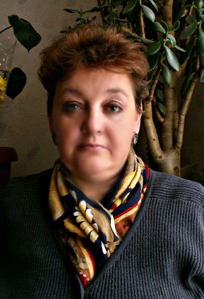 Елена Назарова