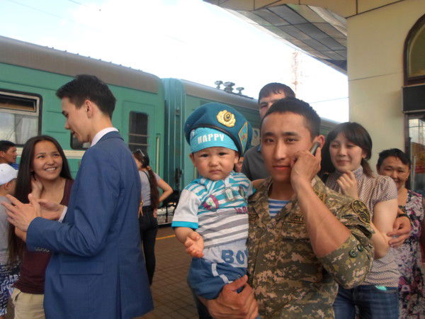 *********** ***********