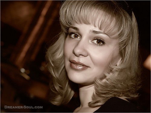 Анна Калашникова