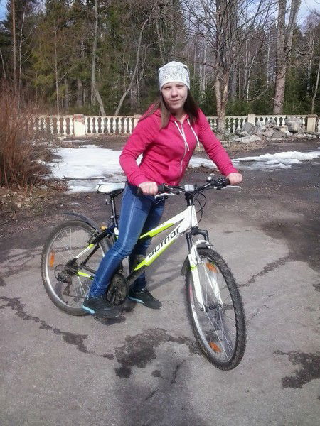 Александра Худякова