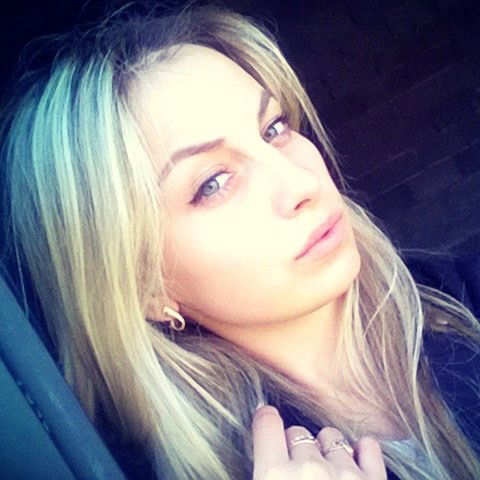 Леся Белова