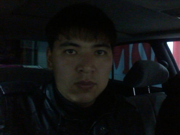 Данияр Сапенов