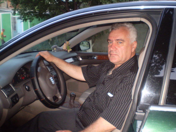 Николай Добровольский