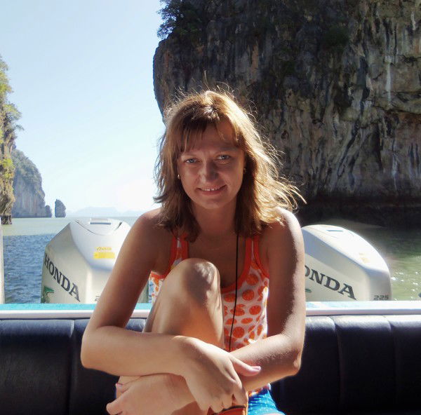 Наташа Бармина