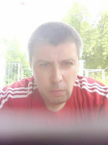 Игорь Петренко