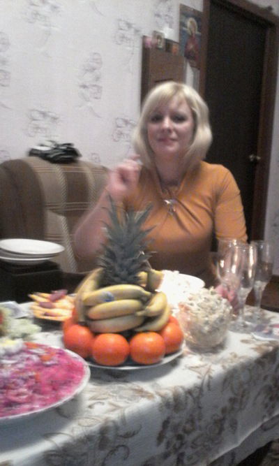 Елена Ларена