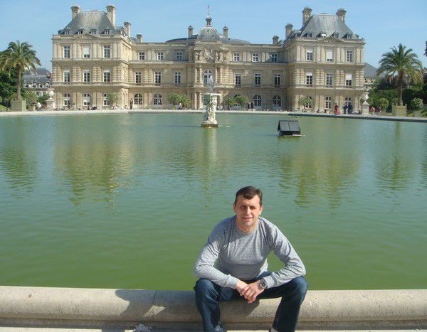 Олег Фещенко