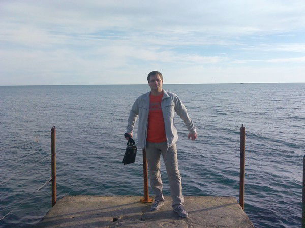 Денис Сардаров