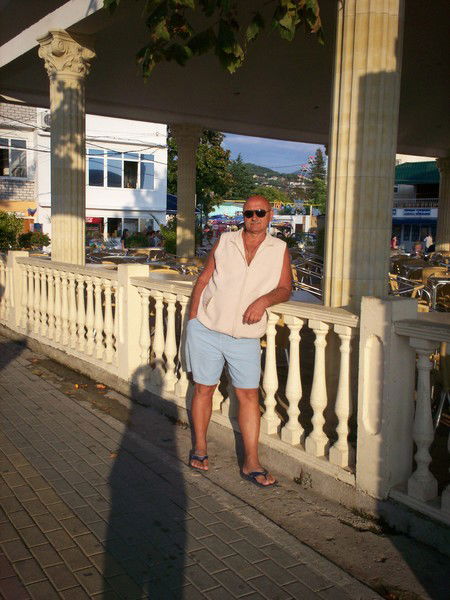 Виктор Баранов