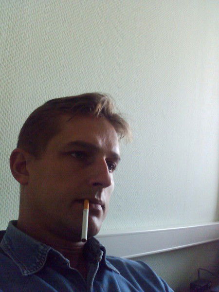 Дмитрий Лавренов