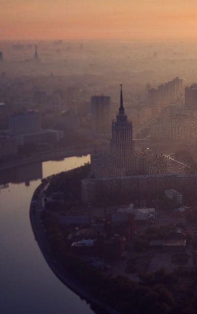 Алексей Неверов