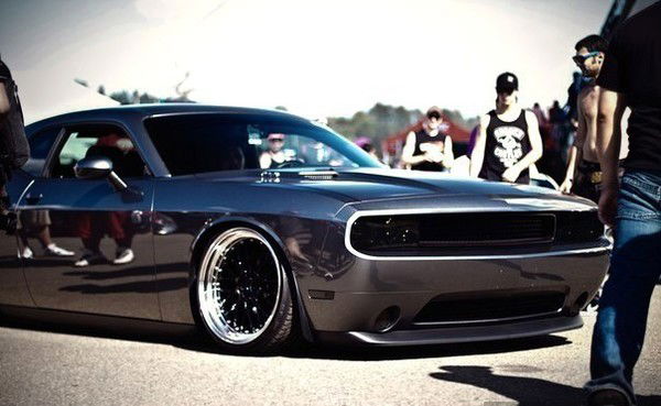 Толя Полтораков