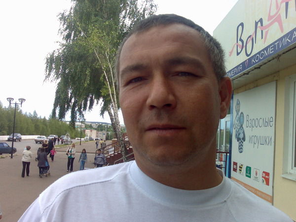 Рафаэль Абдурашитов