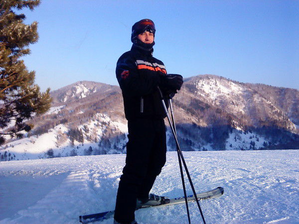 Денис Варапаев