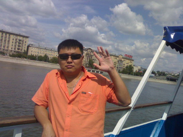 Анатолий Хан