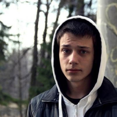 Максим Томилов