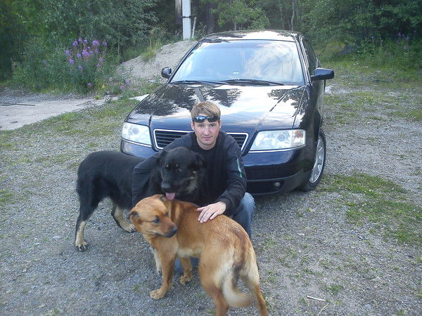 Денис Максимов