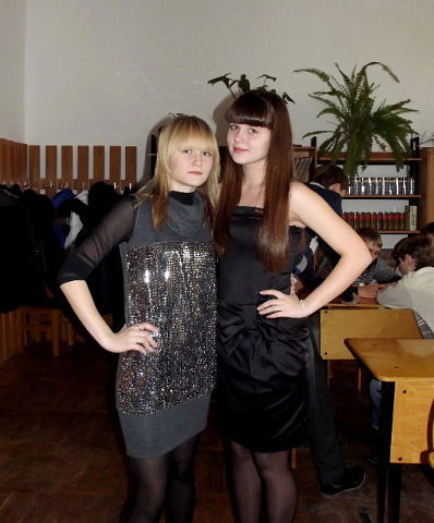 Яна Блондинистая