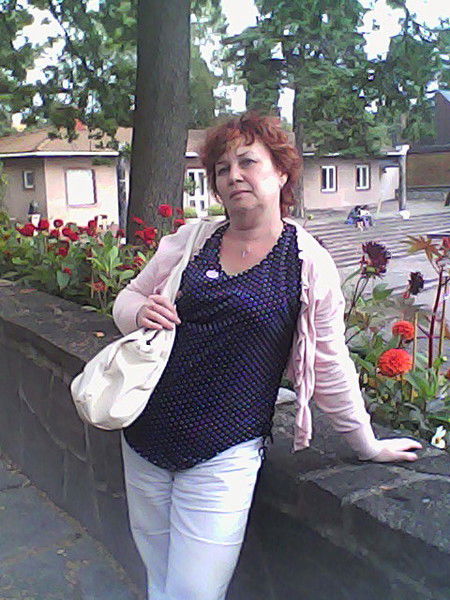 Елена Власова