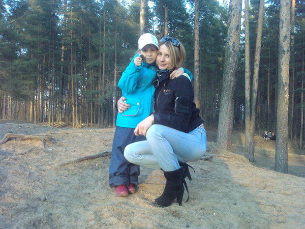 Лара Елисеев@