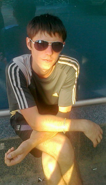 Женя Милютин