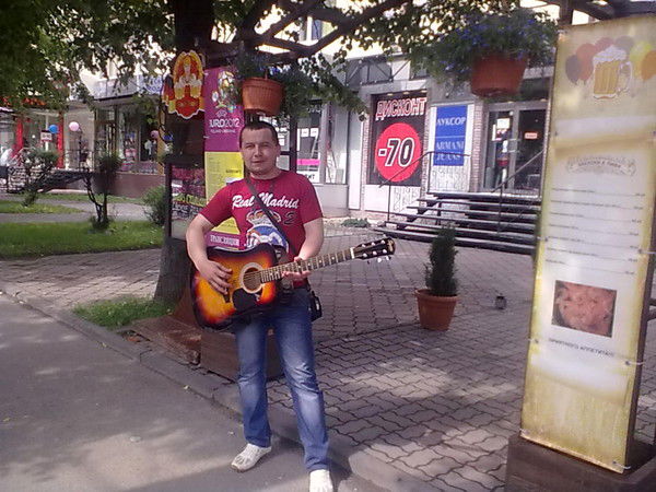 Гафур Мухитдинов