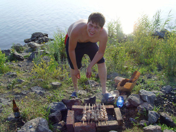 Александр Леонов