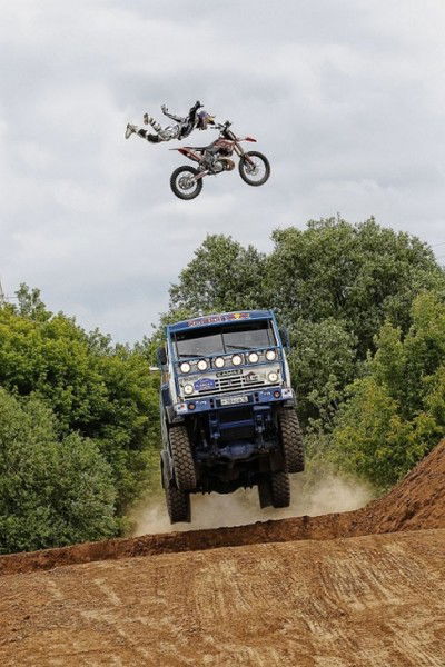 Евгений Семенов