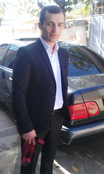 Шухрат Бобоев