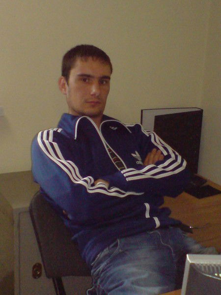 Леха ............