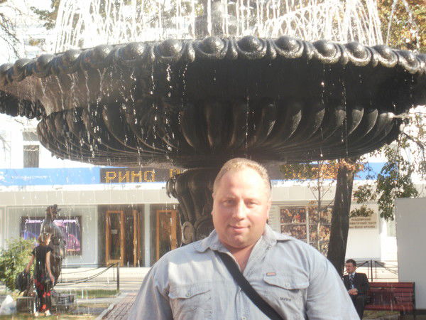 Александр Иванов