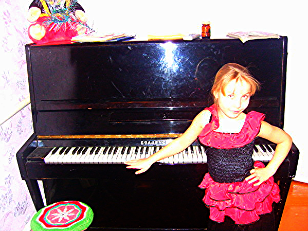 Нилова Алена